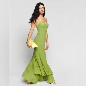 Reformation Fallon maxi dress - only worn once with no alterations made